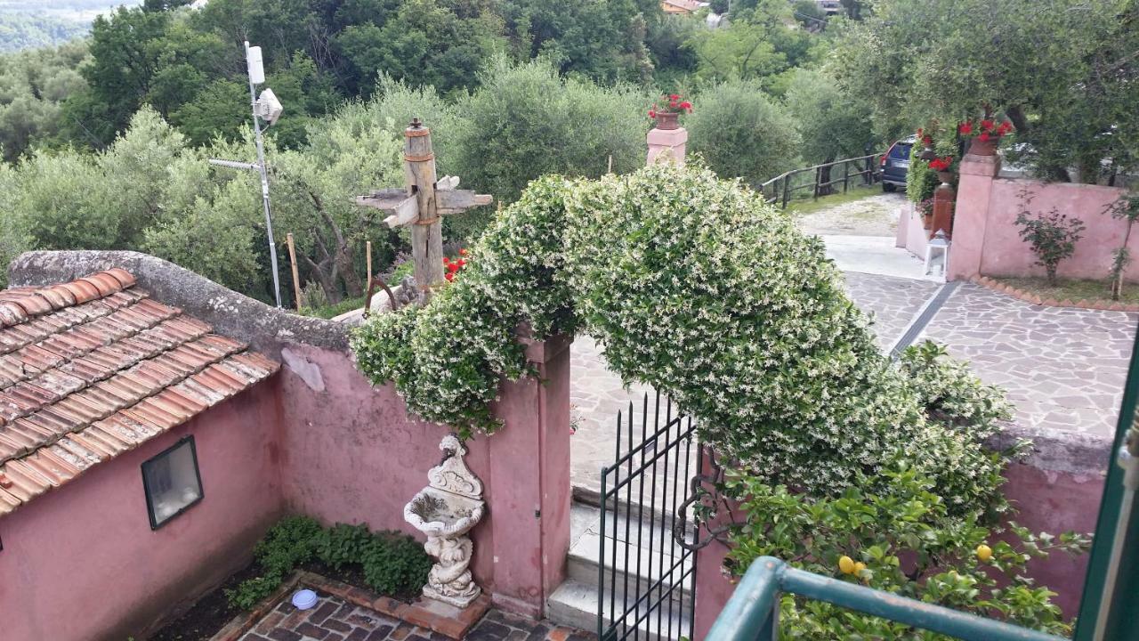 Le Donne Di Bargecchia Villa Corsanico-Bargecchia Eksteriør billede